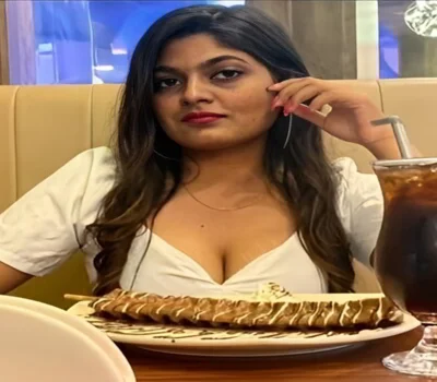 Super Sexy Tamil Busty Wife Nude Private 5 Videos & Pics