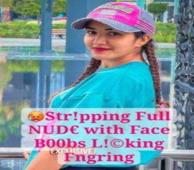 Super Cute IT Girl Nude Pussy Fingering 6Min Viral Video