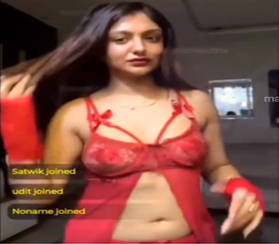 Khushi Mukherjee Opps Moment Boobs Reveal With Face 13 Min