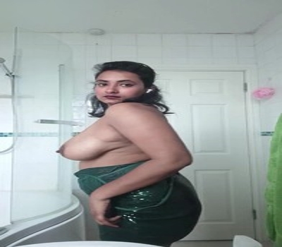 Brown Khalifa Nude Tits and Ass Show