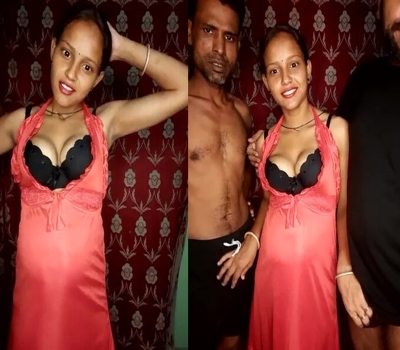 Desi Girl Nude Threesome Indian Porn Video Free