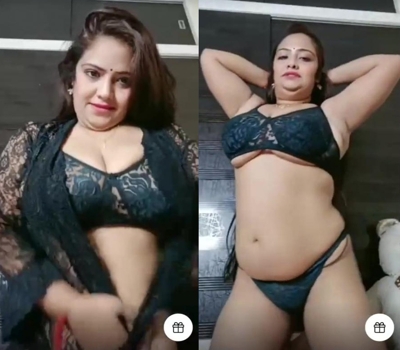 Sexy Bhabi Nude Boobs and Panty Showing Tango Live Sex