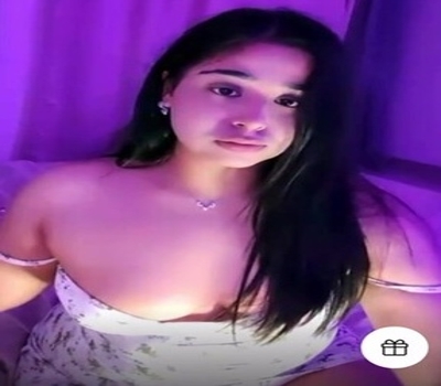 Indian Hot Girl Nude Boobs and Ass Show Live Sex Video