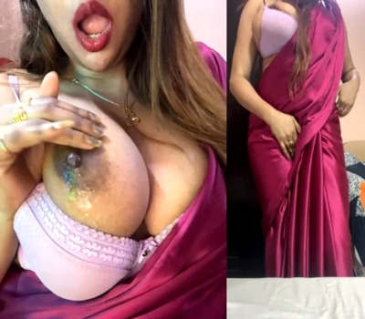 Indian Wild Bitch Nude Boobs Show on Saree Webcam Sex