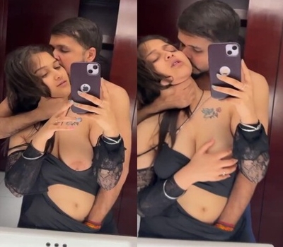 Isha Modi Nude Boobs and Fingering Pussy App Live Sex Video