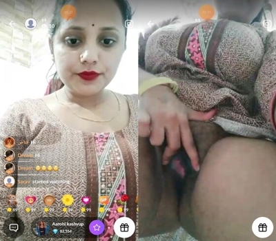 Milf Girl Arohi Kashyap Big Boobs and Masturbating Pussy Live