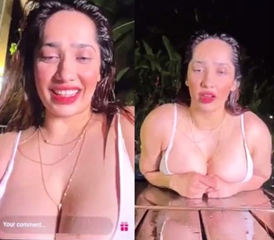 Aditi Mistry Nude Live in Open Pool Video